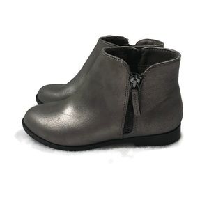 Cat & Jack girls silver metallic booties size 3